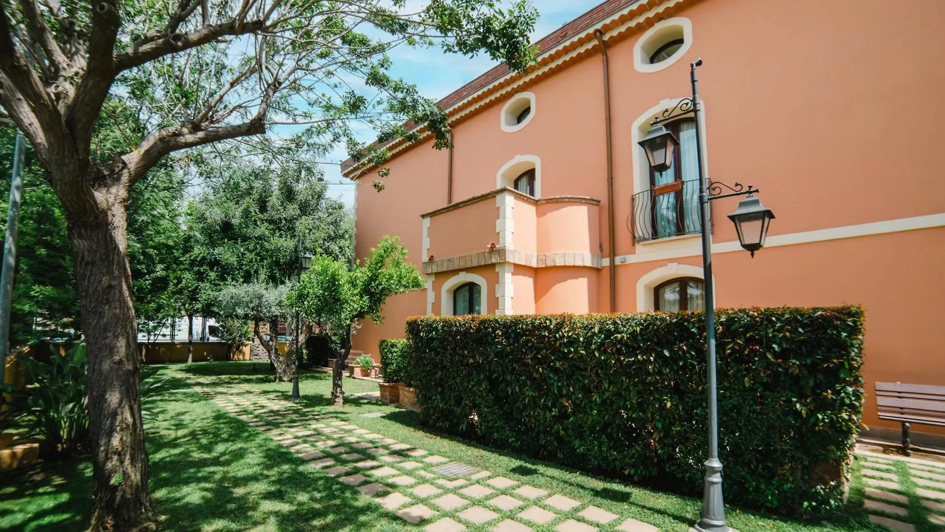 Dimora Donna Rosa Hotel San Giovanni La Punta 4*,  Italy